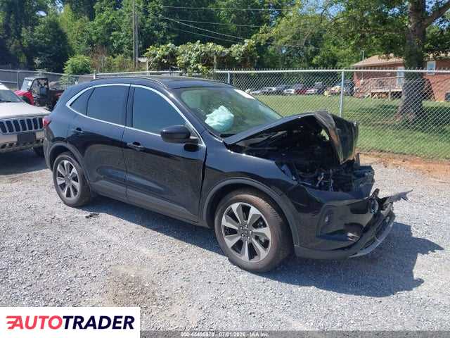 Ford Escape 2025 2