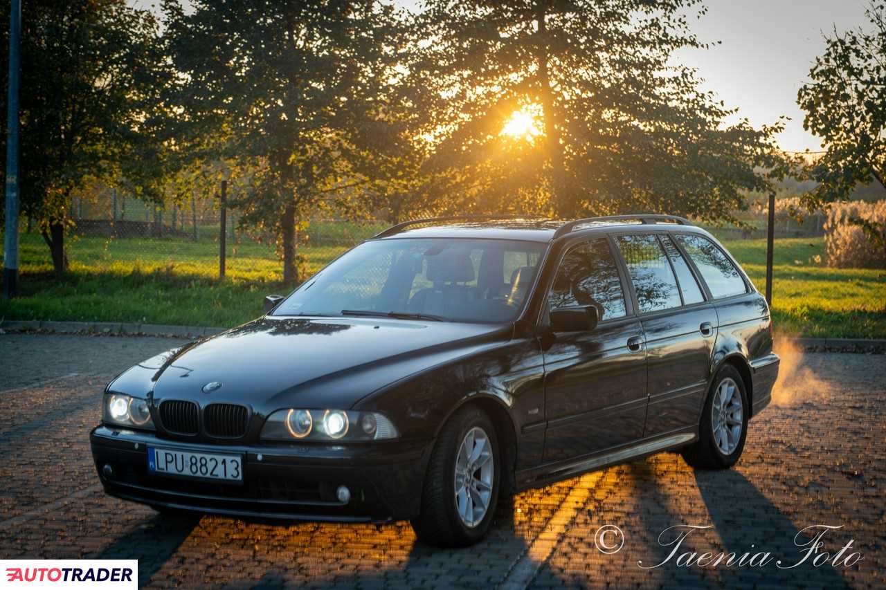 BMW 530 2003 3.0 231 KM BMW 530 2003 3.0 231 KM