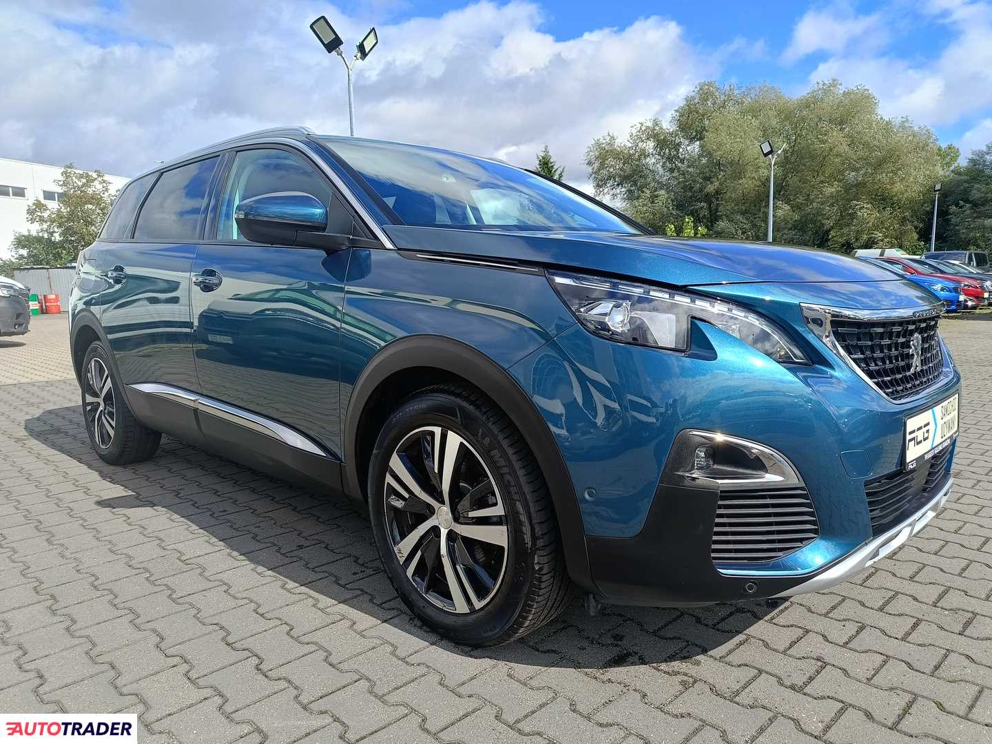 Peugeot 5008 2019 1.5 130 KM Peugeot 5008 2019 1.5 130 KM