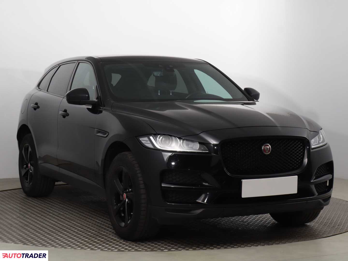 Jaguar F-PACE 2019 2.0 160 KM