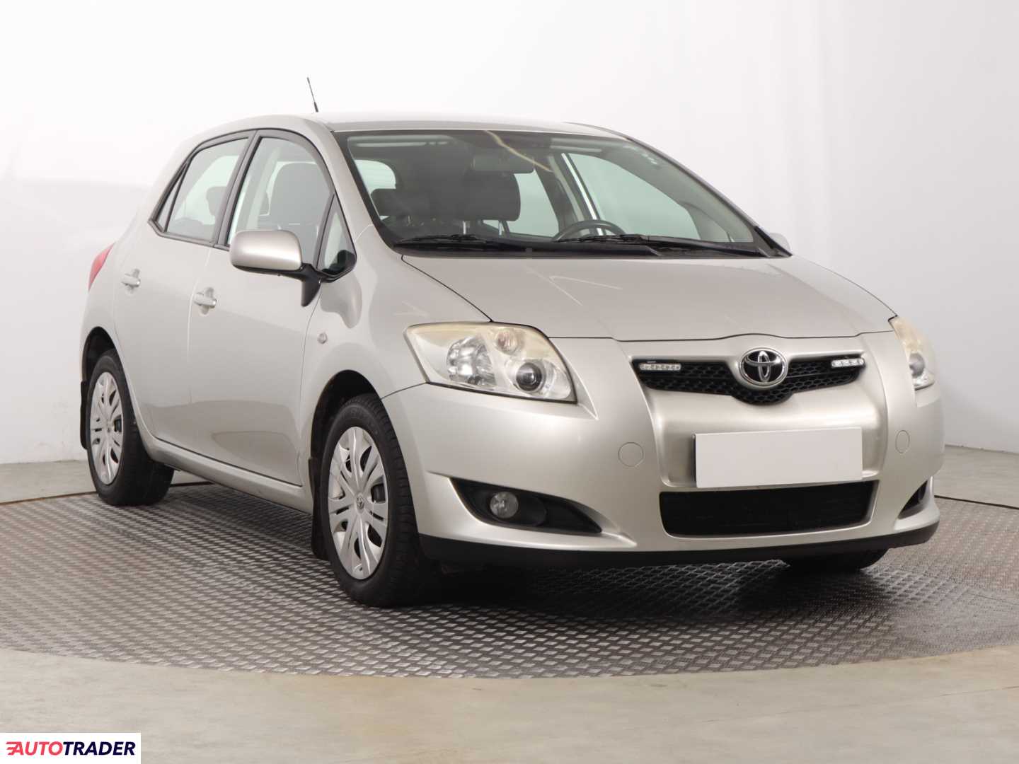 Toyota Auris 2007 1.6 122 KM