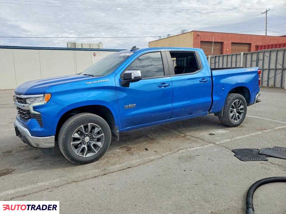 Chevrolet Silverado 2024 2