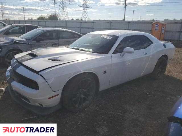 Dodge Challenger 2021 6