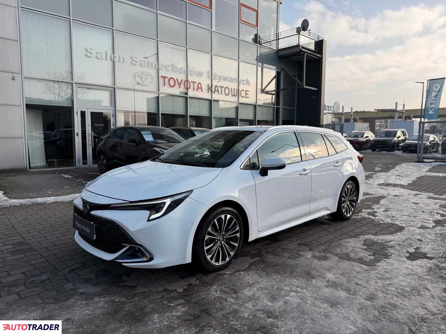 Toyota Corolla 2023 1.8 140 KM
