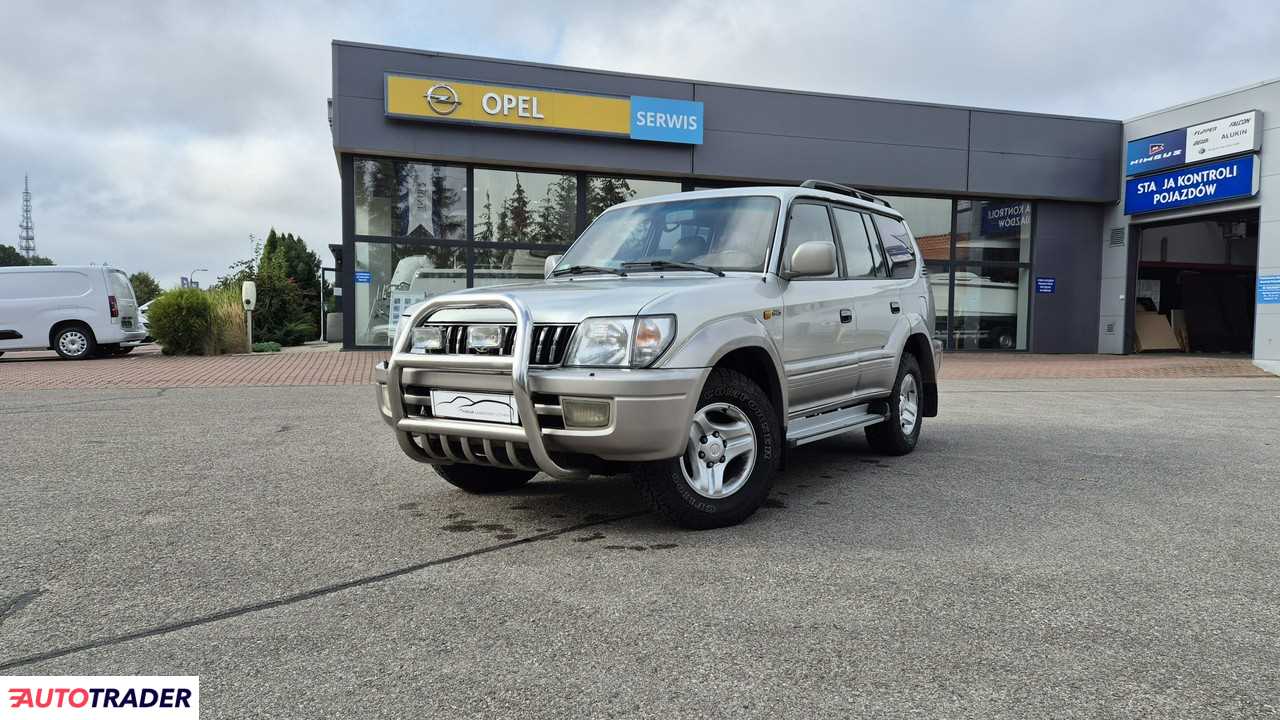 Toyota Land Cruiser 2000 3.0 163 KM