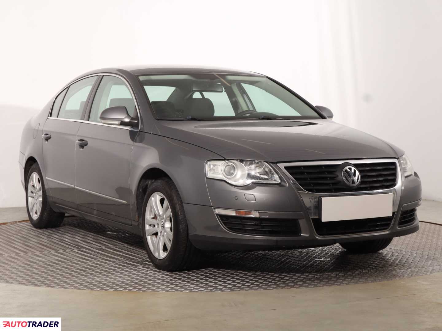Volkswagen Passat 2005 1.6 113 KM