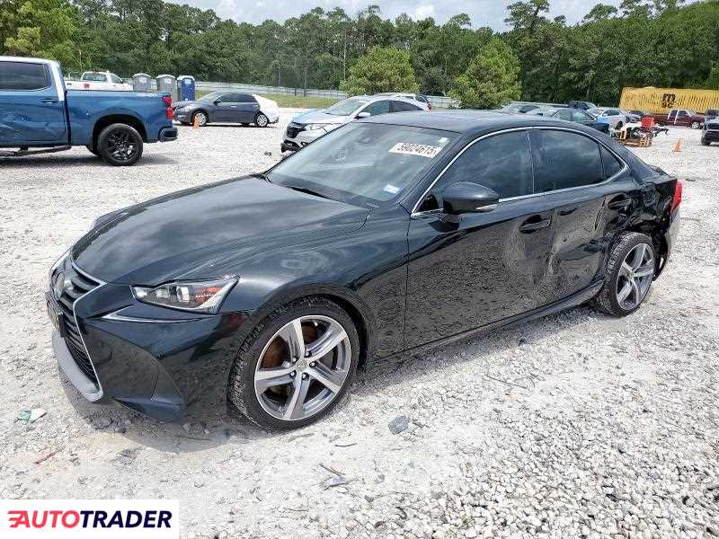 Lexus IS 2019 2