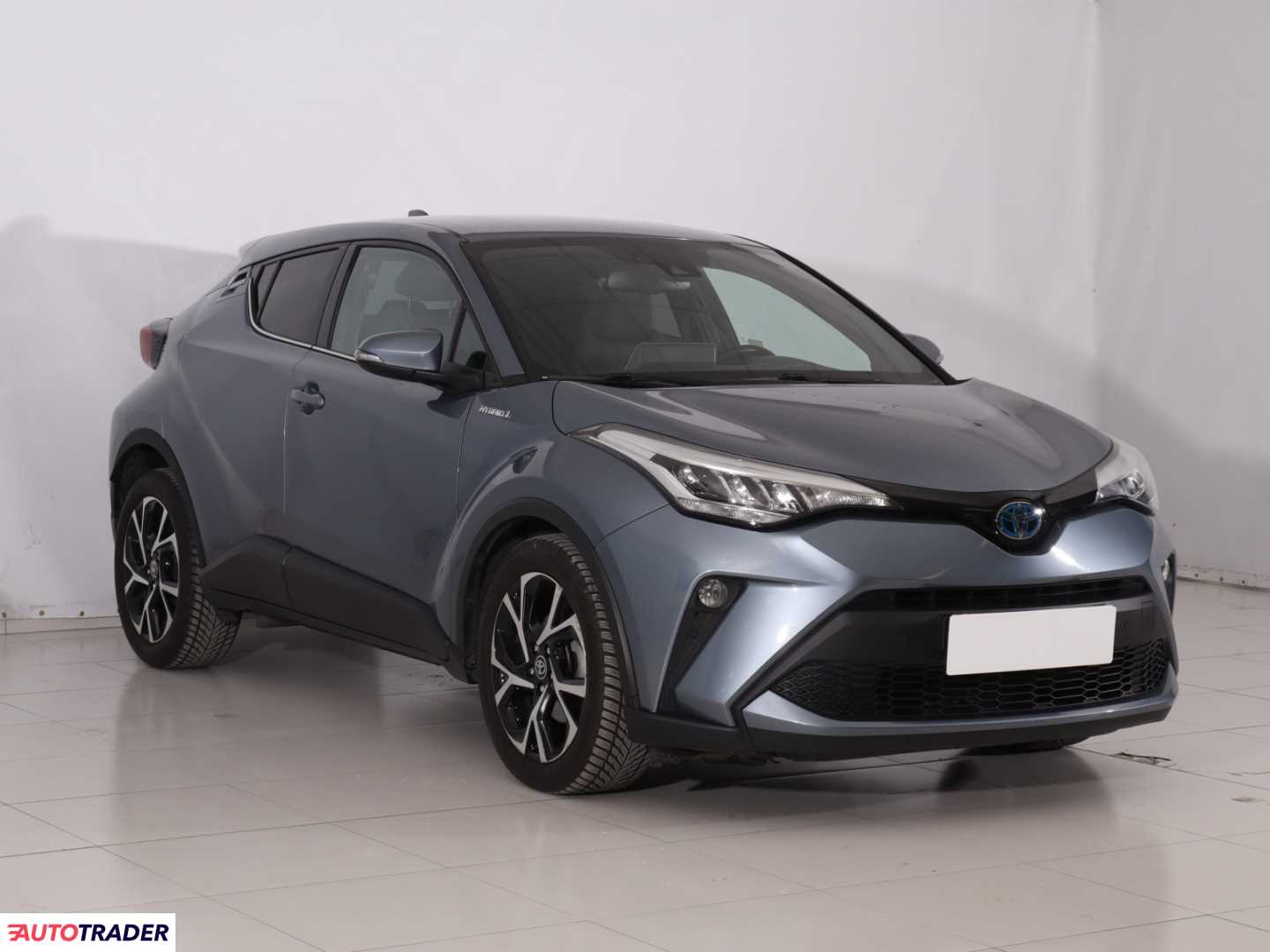 Toyota C-HR 2020 1.8 120 KM