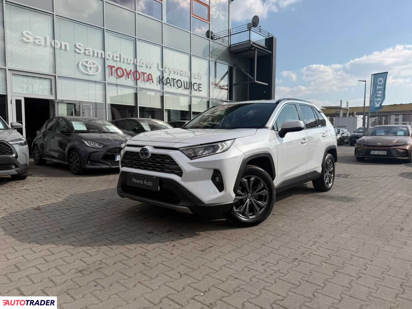 Toyota RAV 4 2023 2.5 222 KM