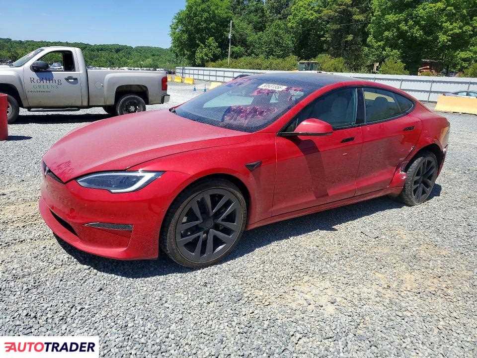 Tesla Model S 2022