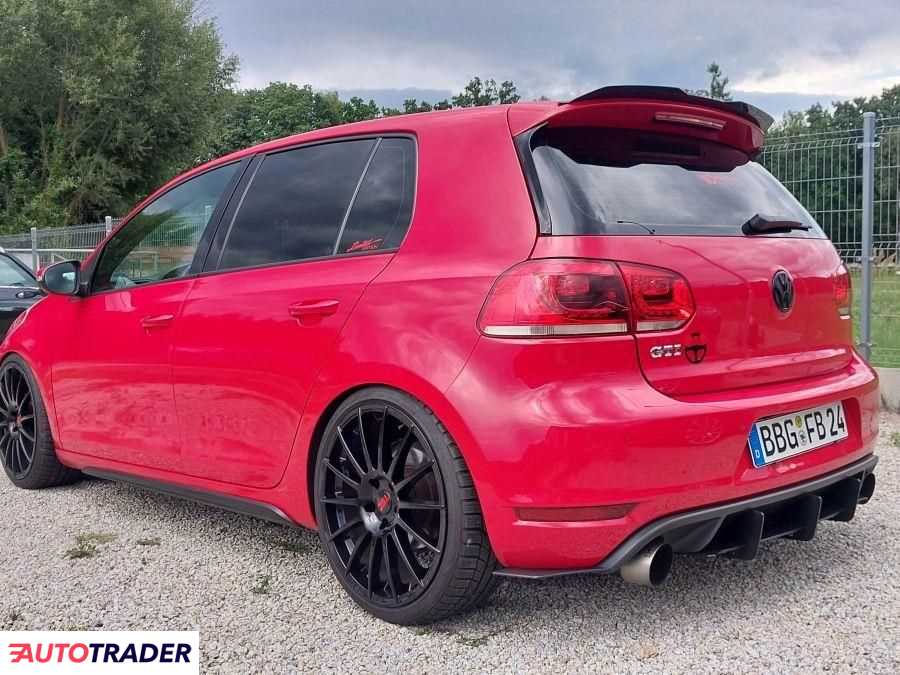 Volkswagen Golf 2011 2.0 210 KM