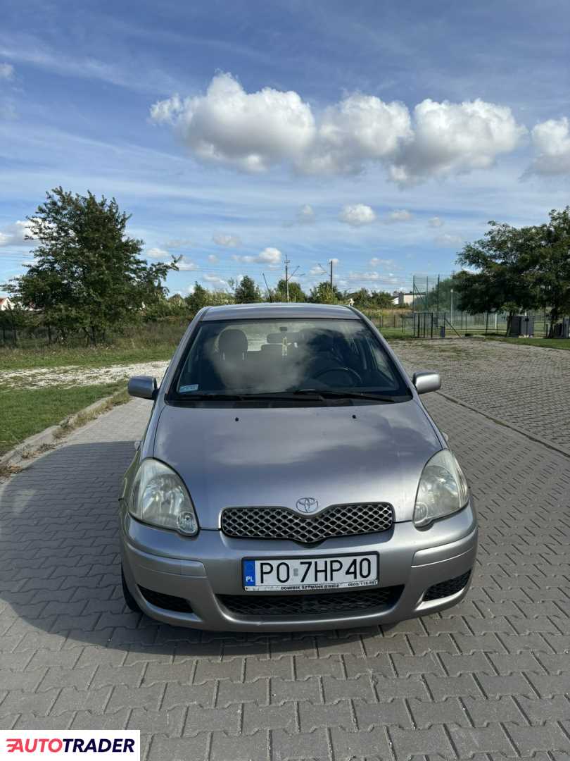 Toyota Yaris 2005 1.4 75 KM