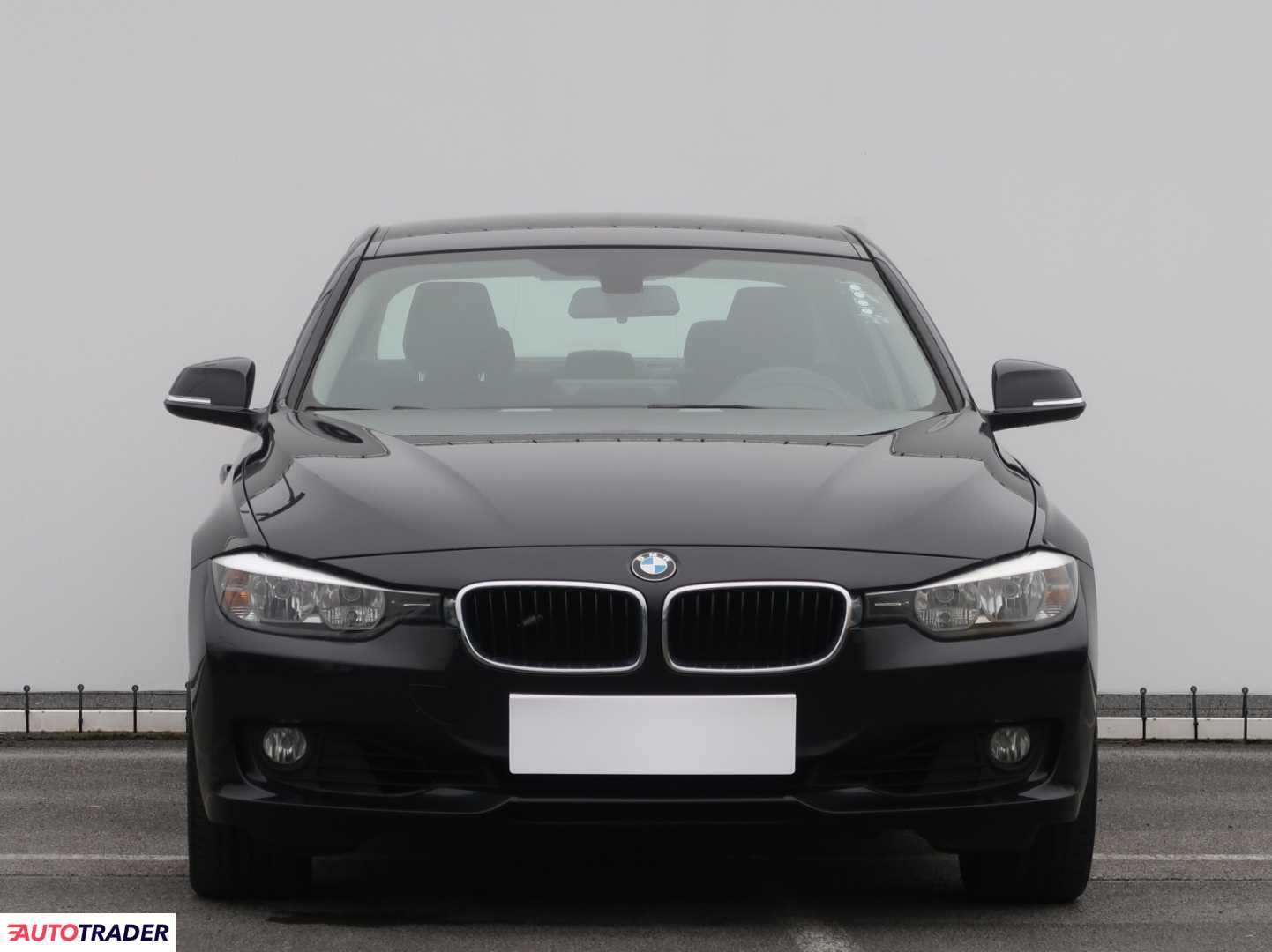 BMW 320 2012 2.0 181 KM