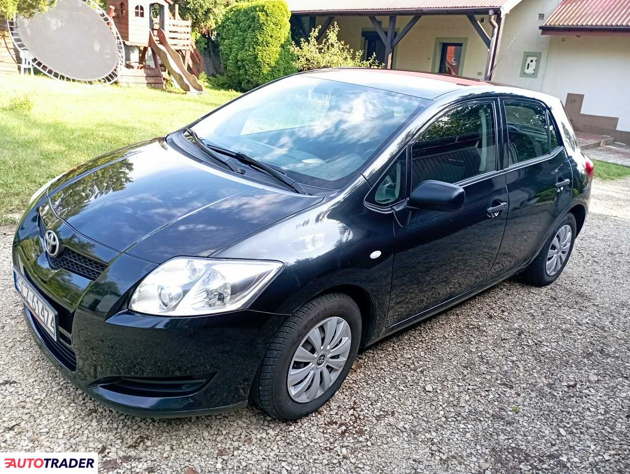 Toyota Auris 2007 1.4 97 KM