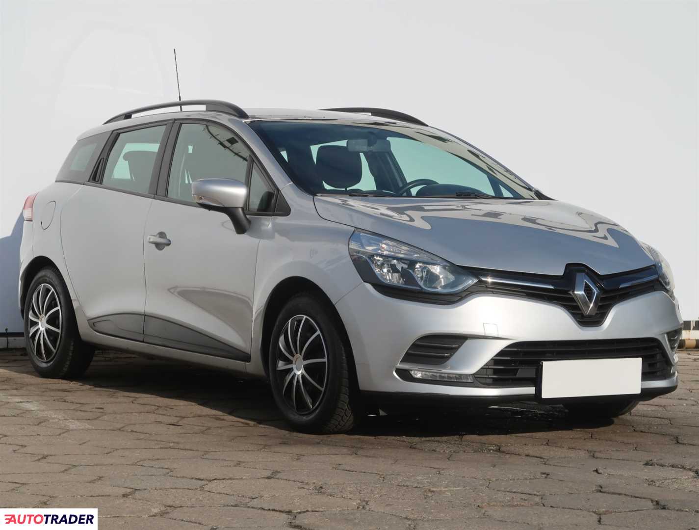 Renault Clio 2017 1.1 72 KM