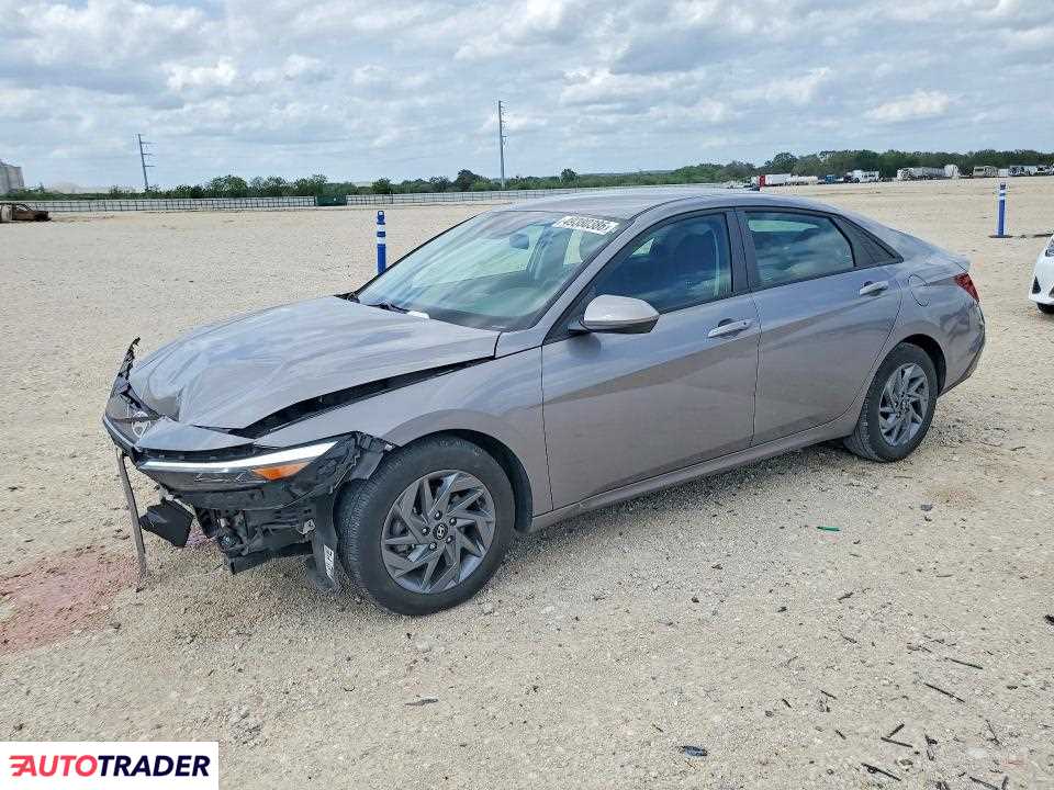 Hyundai Elantra 2024 2
