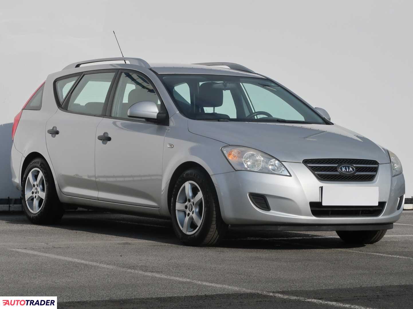 Kia Ceed 2009 1.6 88 KM