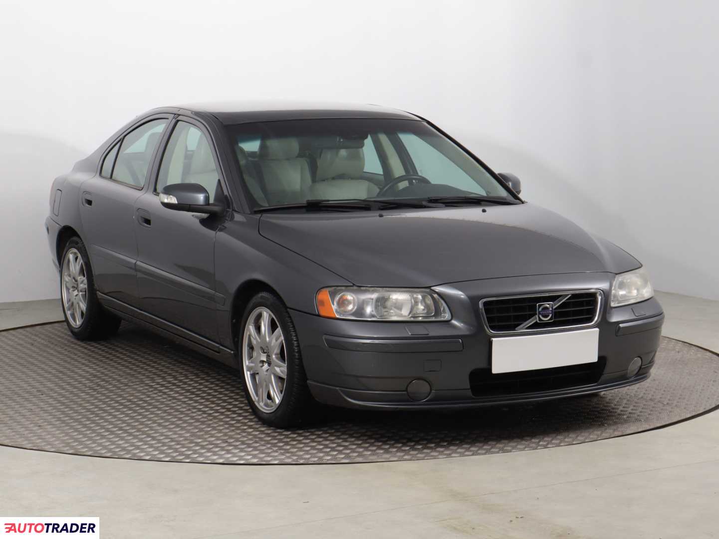 Volvo S60 2007 2.4 182 KM