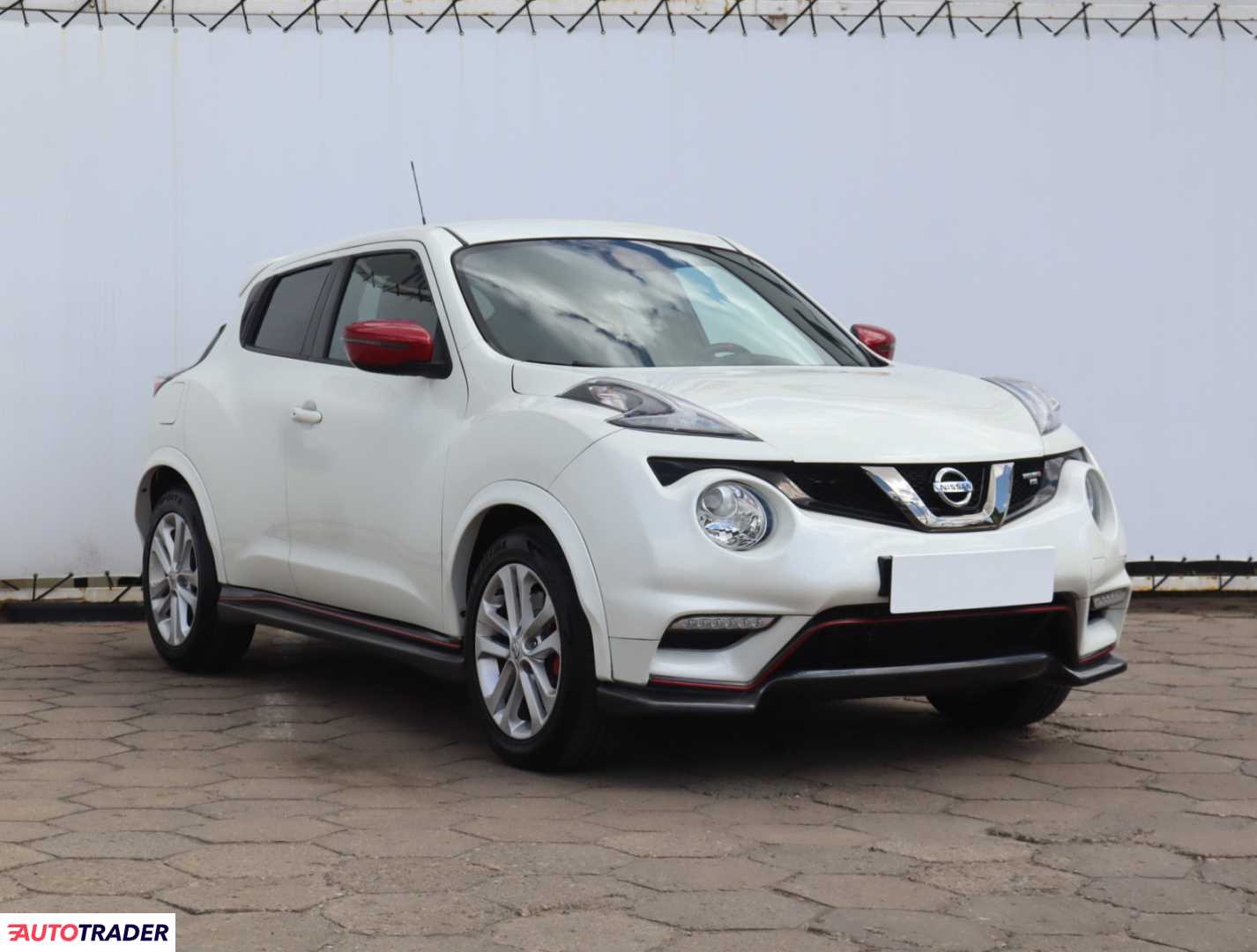 Nissan Juke 2018 1.6 210 KM