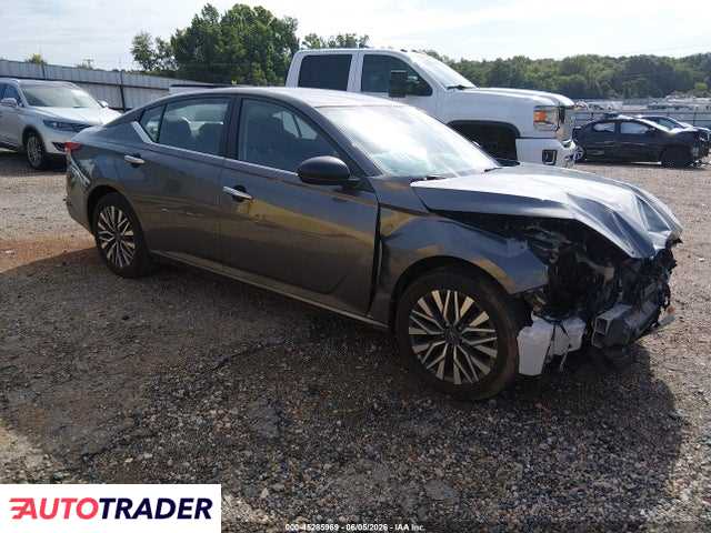 Nissan Altima 2025 2
