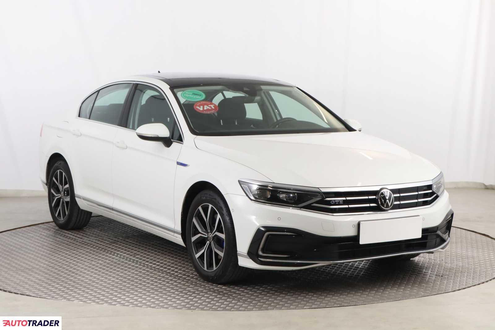 Volkswagen Passat 2021 1.4 214 KM