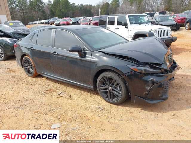Toyota Camry 2025 2