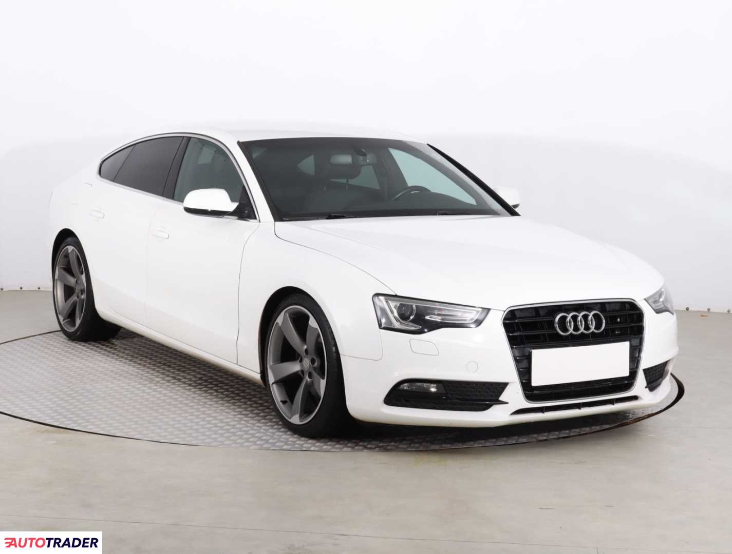 Audi A5 2012 2.0 167 KM
