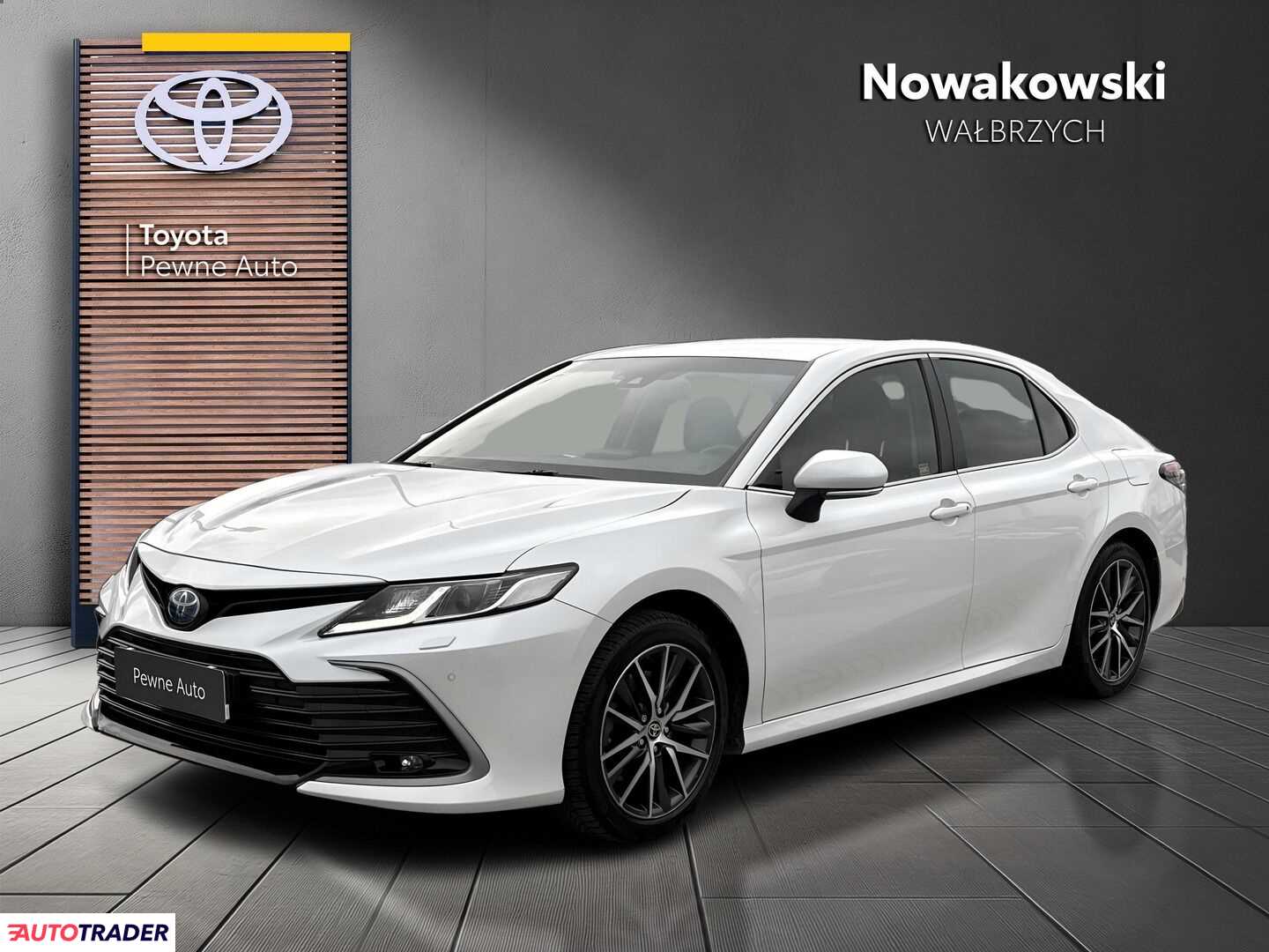 Toyota Camry 2022 2.5 218 KM