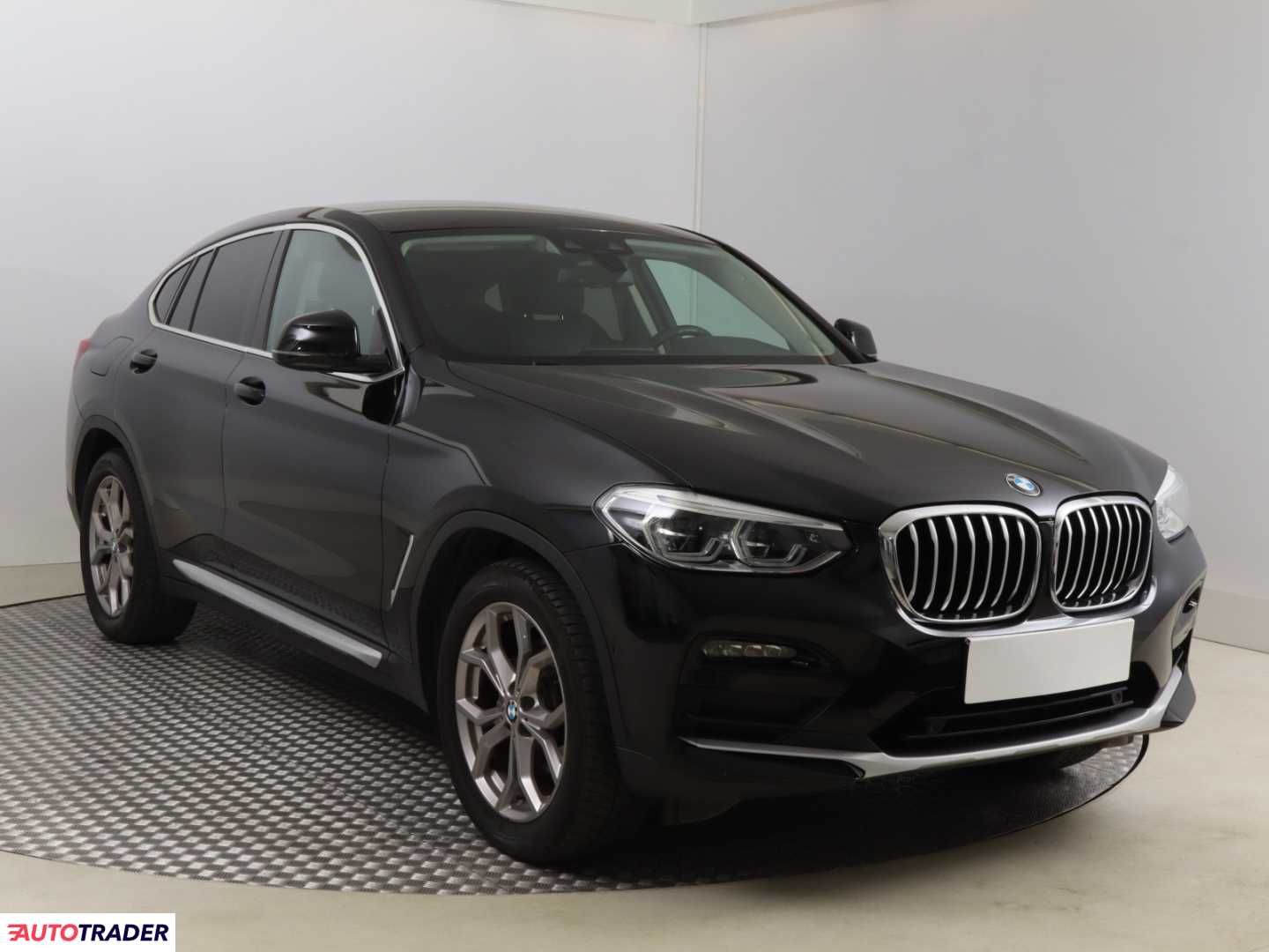 BMW X4 2021 2.0 187 KM