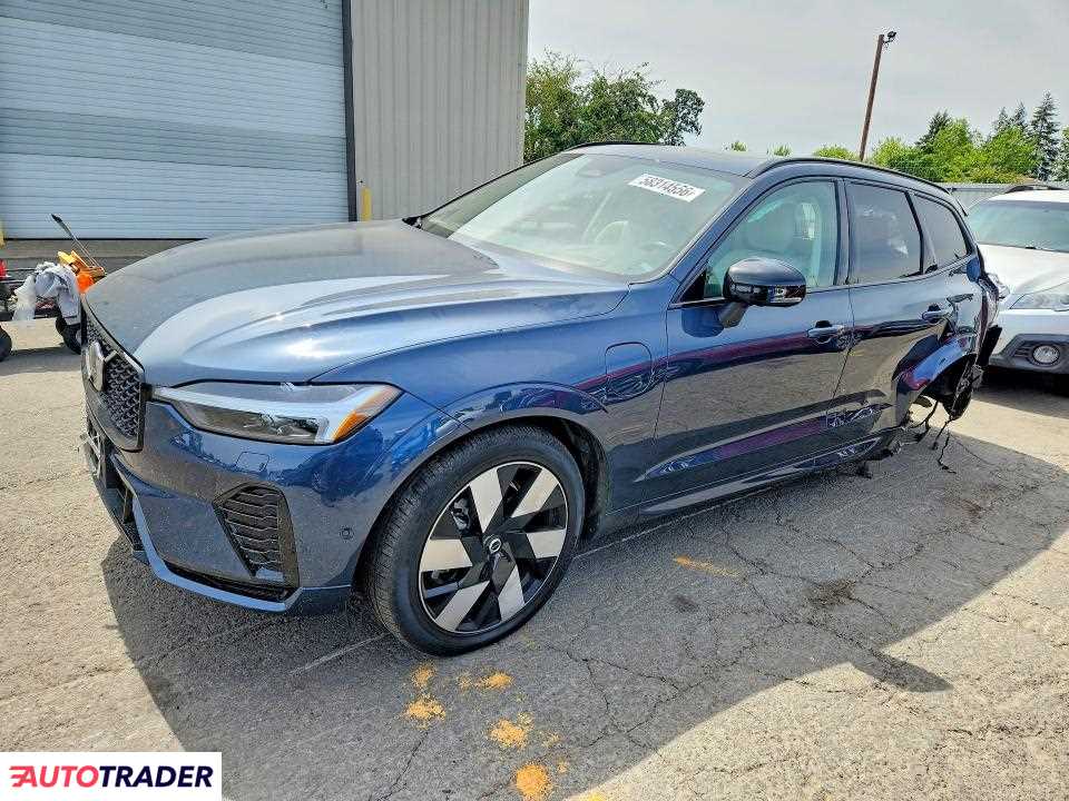 Volvo XC60 2024 2