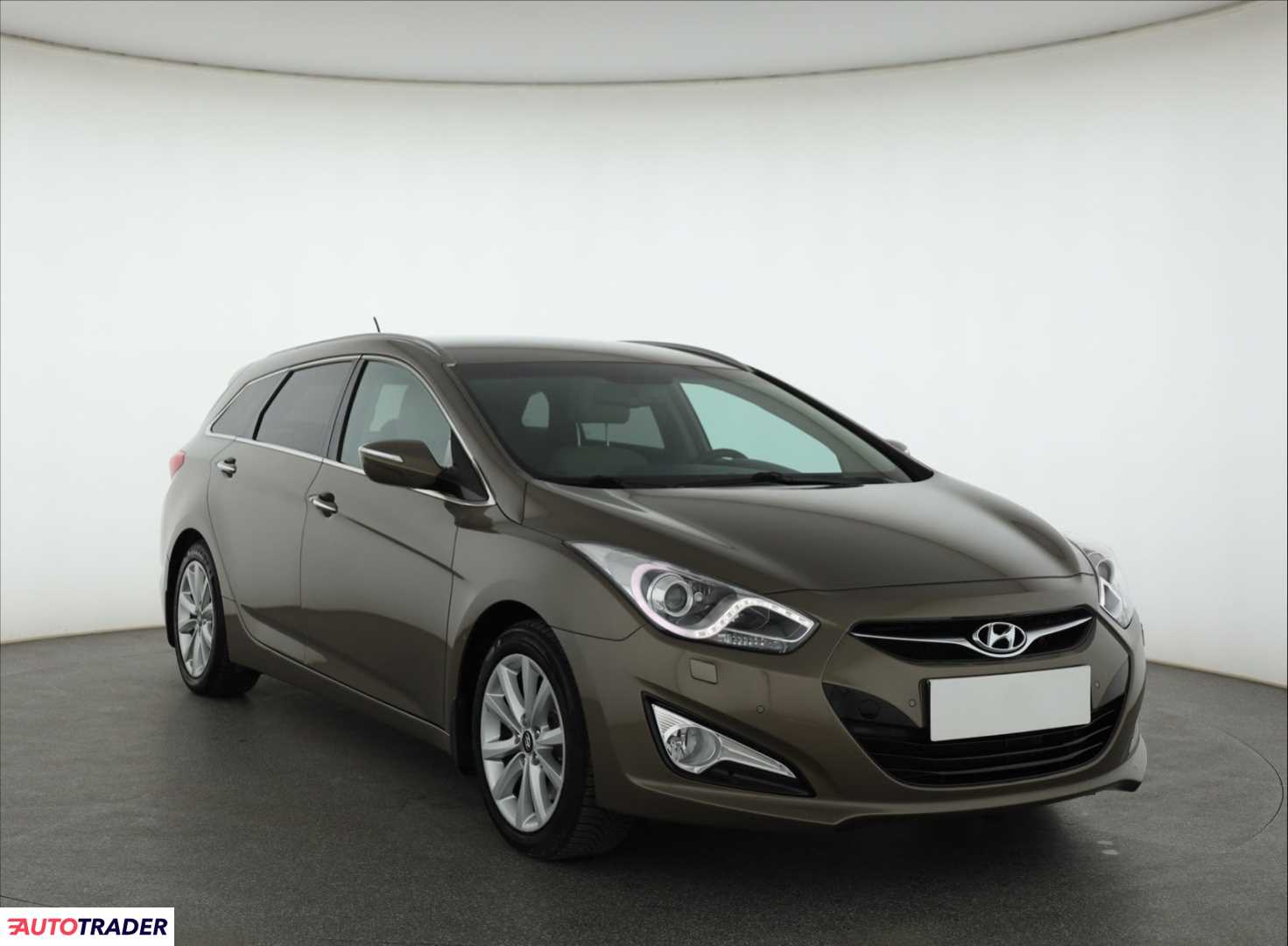 Hyundai i40 2011 2.0 174 KM