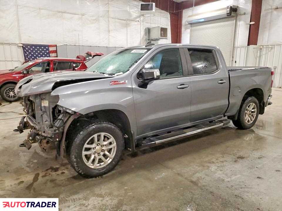 Chevrolet Silverado 2021 5