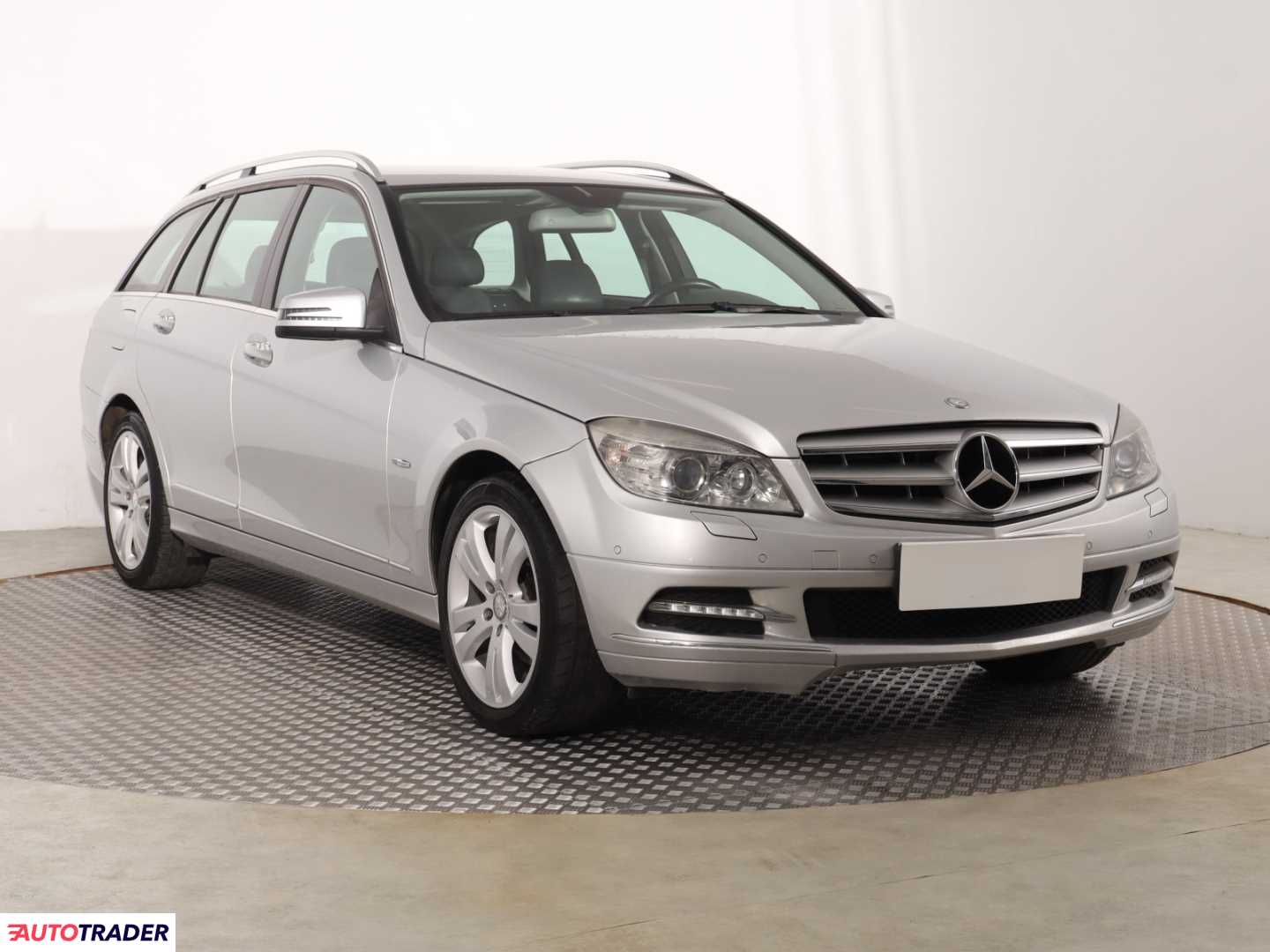 Mercedes C-klasa 2010 1.8 154 KM