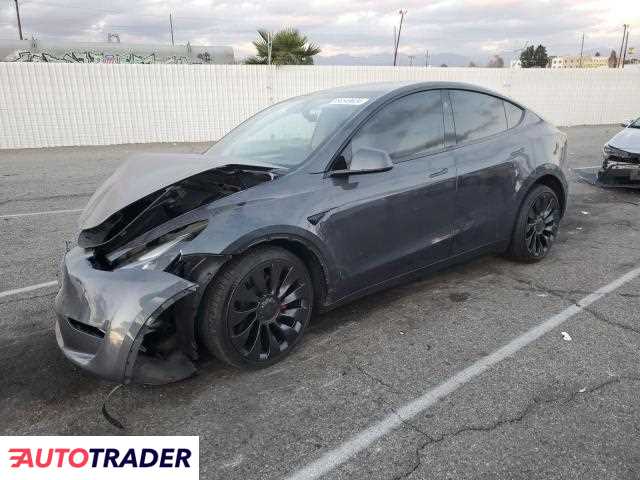 Tesla Model Y 2023 Tesla Model Y 2023