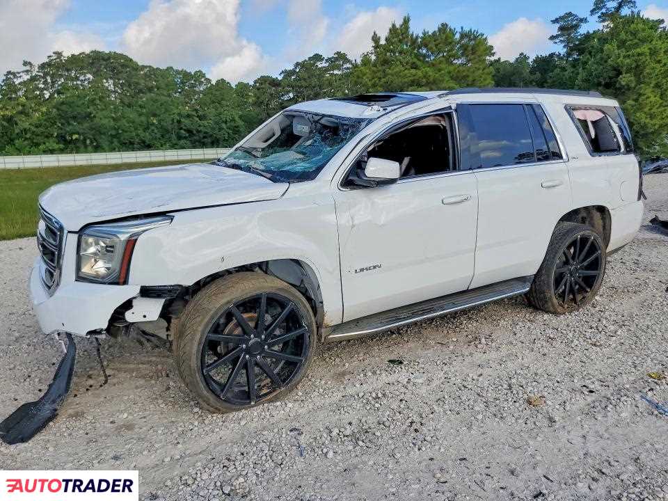 GMC Yukon 2020 5
