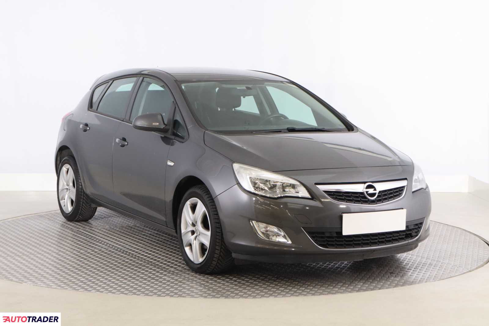 Opel Astra 2012 1.4 138 KM