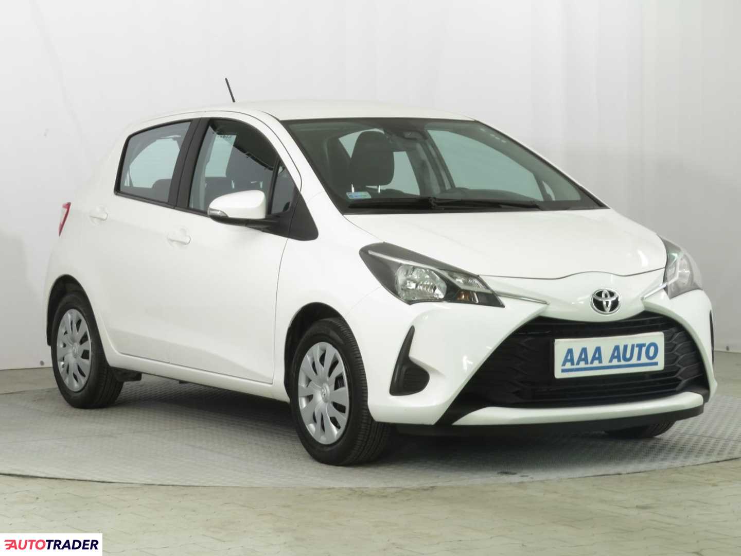 Toyota Yaris 2018 1.5 109 KM Toyota Yaris 2018 1.5 109 KM