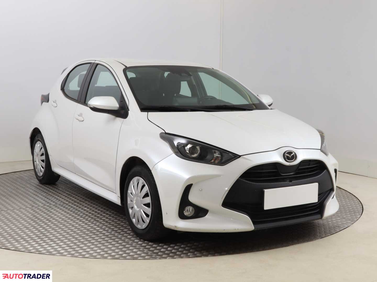 Mazda 2 2022 1.5 113 KM