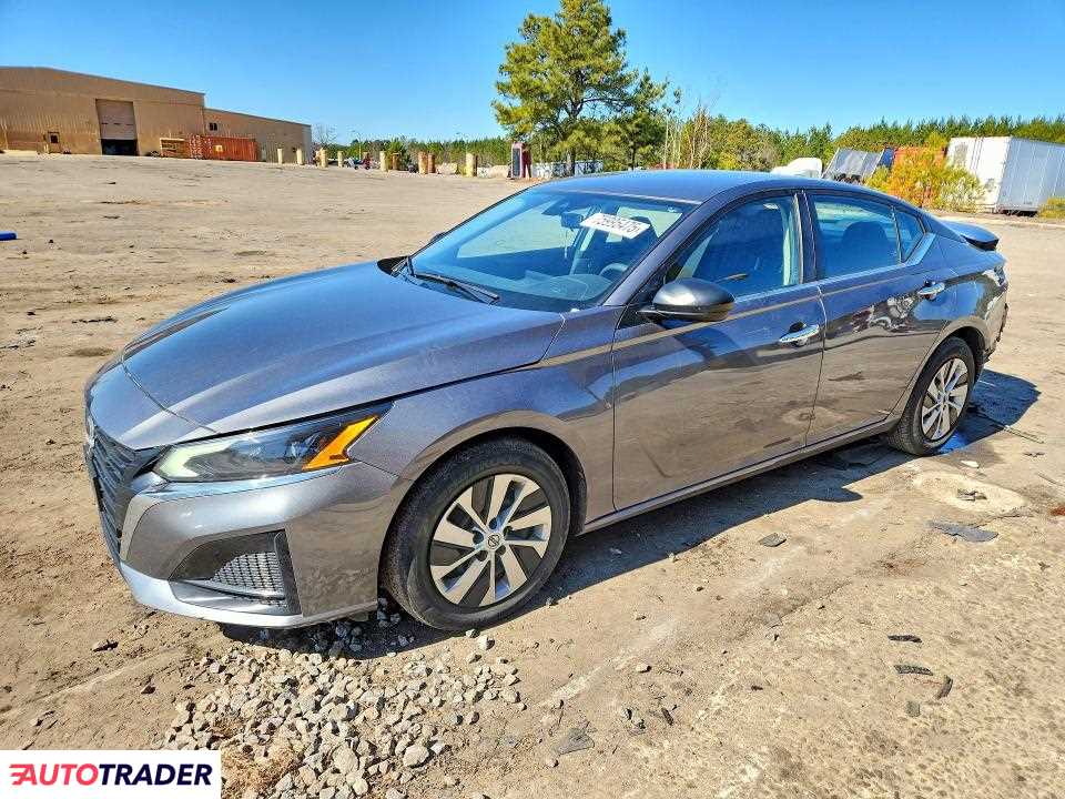 Nissan Altima 2024 2