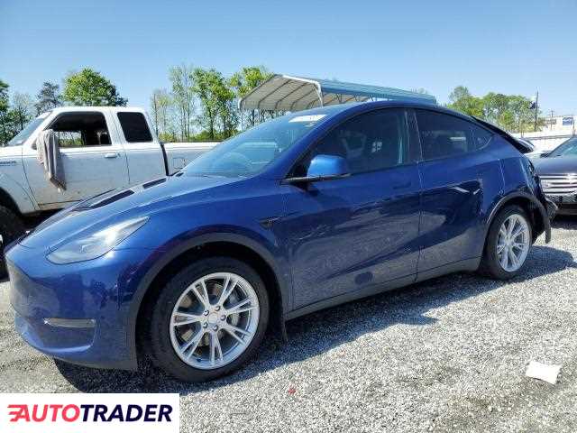 Tesla Model Y 2023 Tesla Model Y 2023