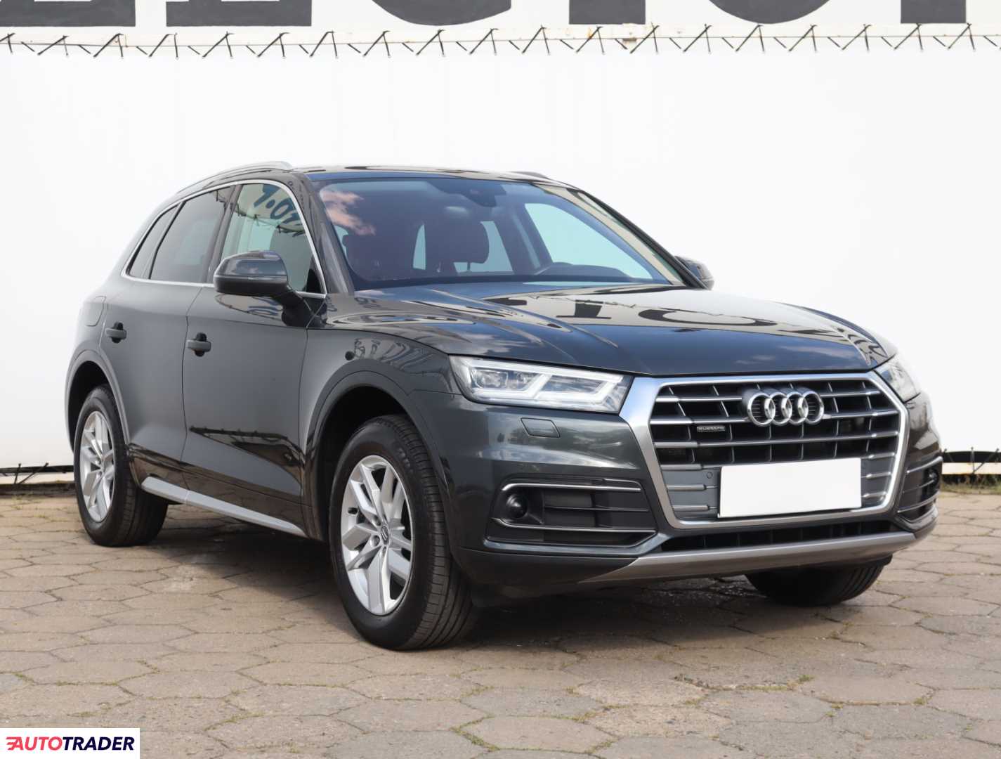 Audi Q5 2019 2.0 187 KM Audi Q5 2019 2.0 187 KM