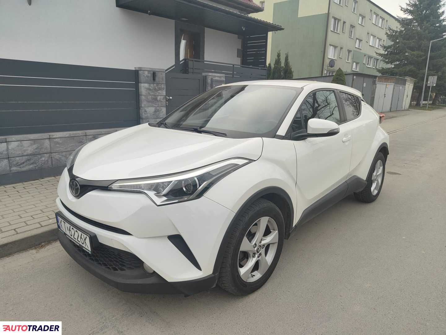 Toyota C-HR 2018 1.2 116 KM