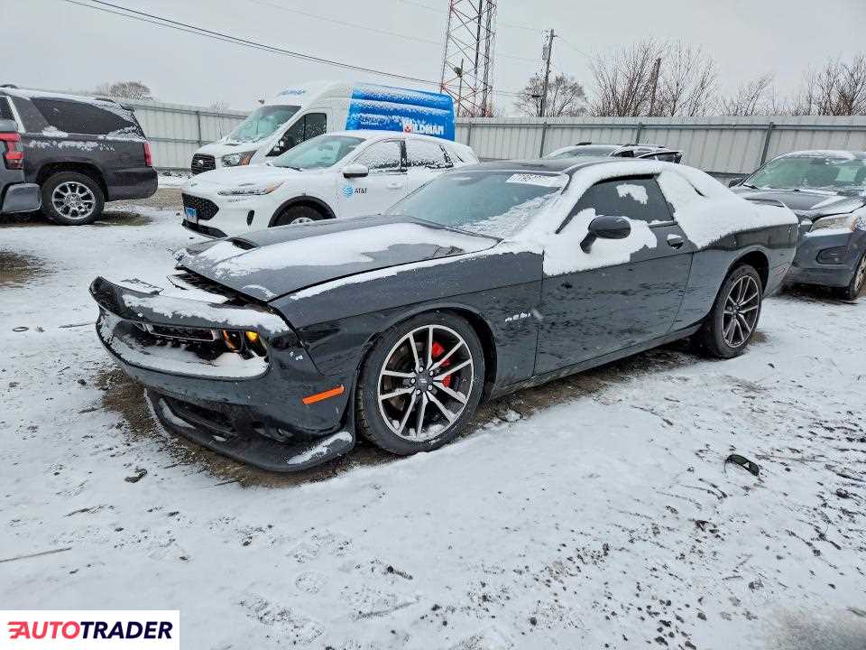 Dodge Challenger 2022 5