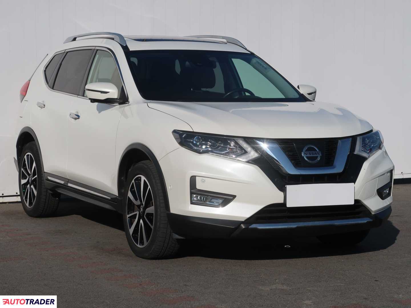 Nissan X-Trail 2.0 174 KM 2017r. (Piaseczno)