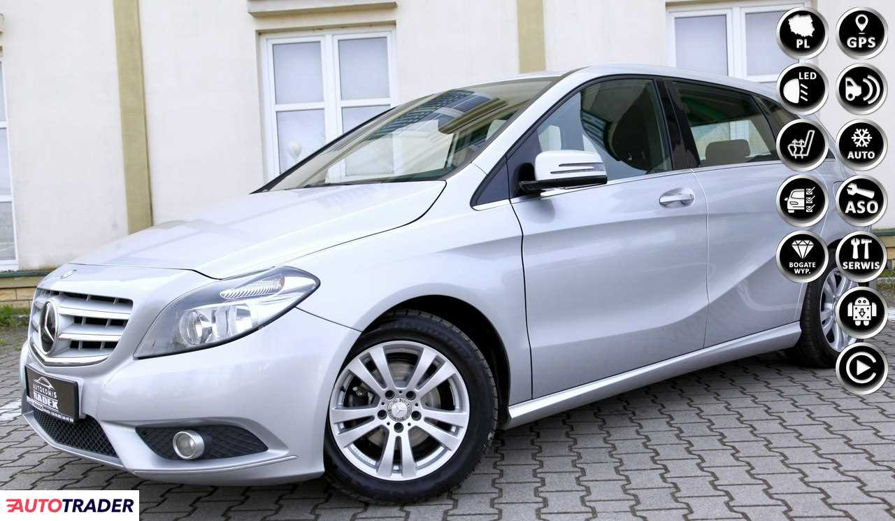 Mercedes B-klasa 2013 1.6 122 KM