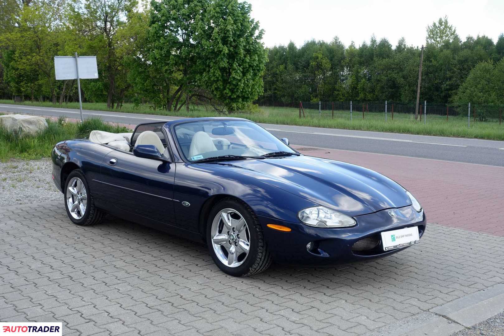 Jaguar XK8 1998 4.0 284 KM