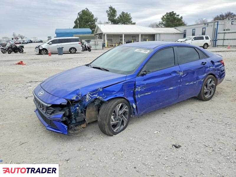 Hyundai Elantra 2025 2