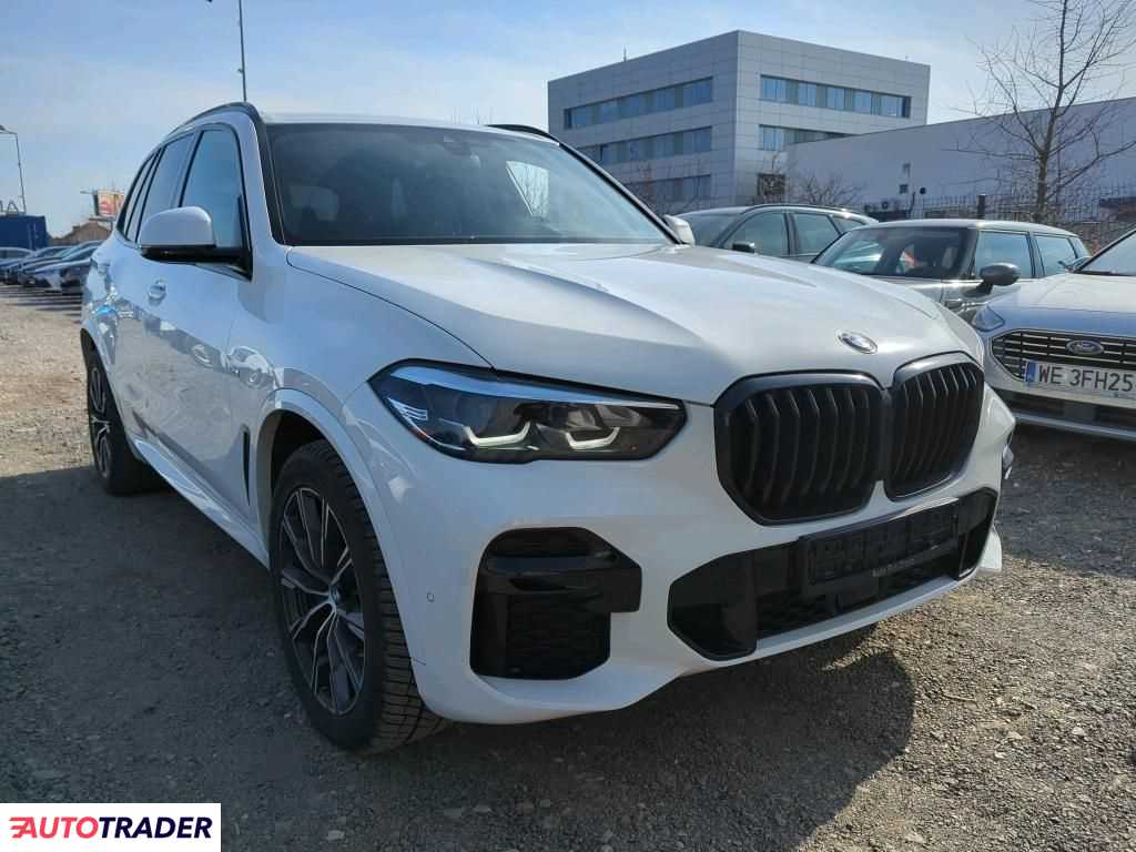BMW X5 2021 2 231 KM