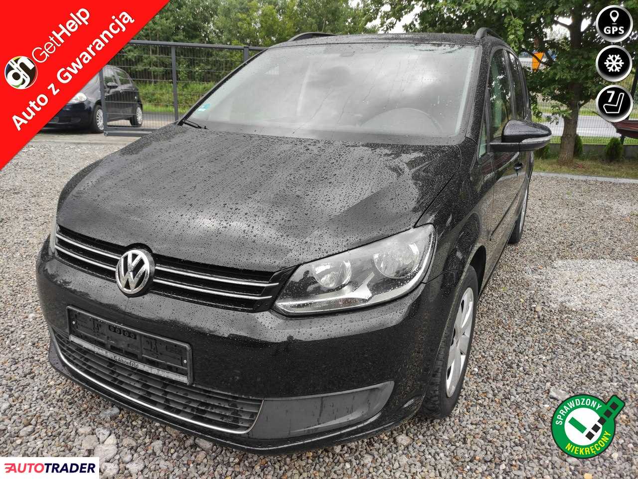 Volkswagen Touran 2014 1.6 105 KM Volkswagen Touran 2014 1.6 105 KM