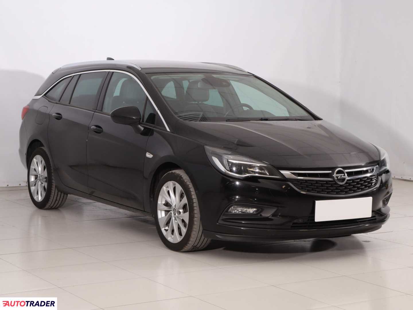 Opel Astra 2017 1.4 147 KM
